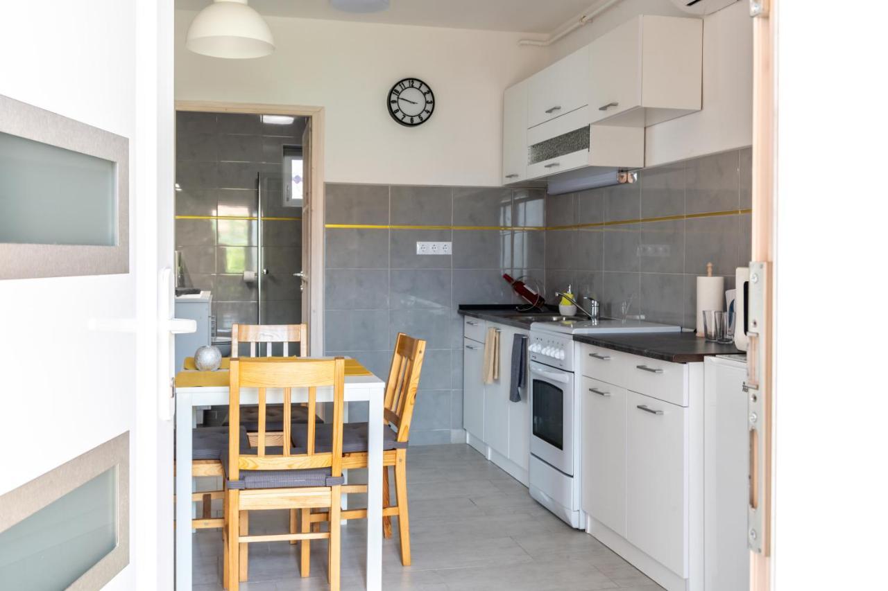 קסזטלי Nemeth Apartman מראה חיצוני תמונה
