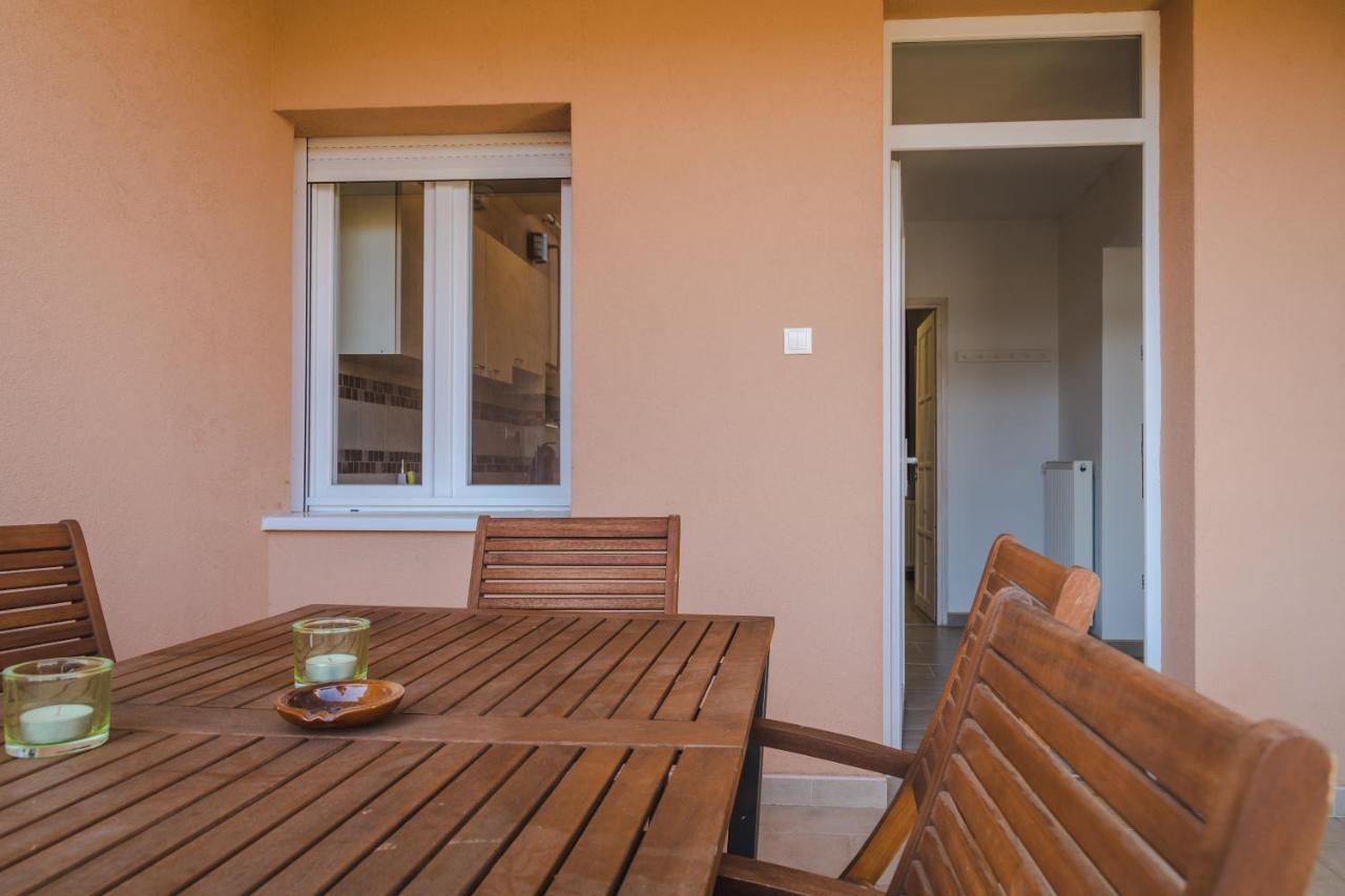 קסזטלי Nemeth Apartman מראה חיצוני תמונה