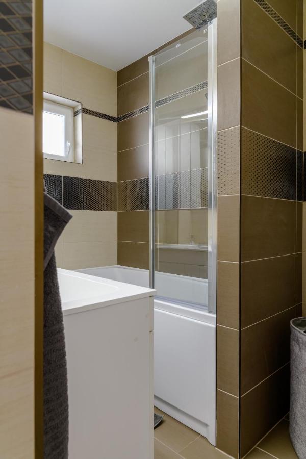 קסזטלי Nemeth Apartman מראה חיצוני תמונה