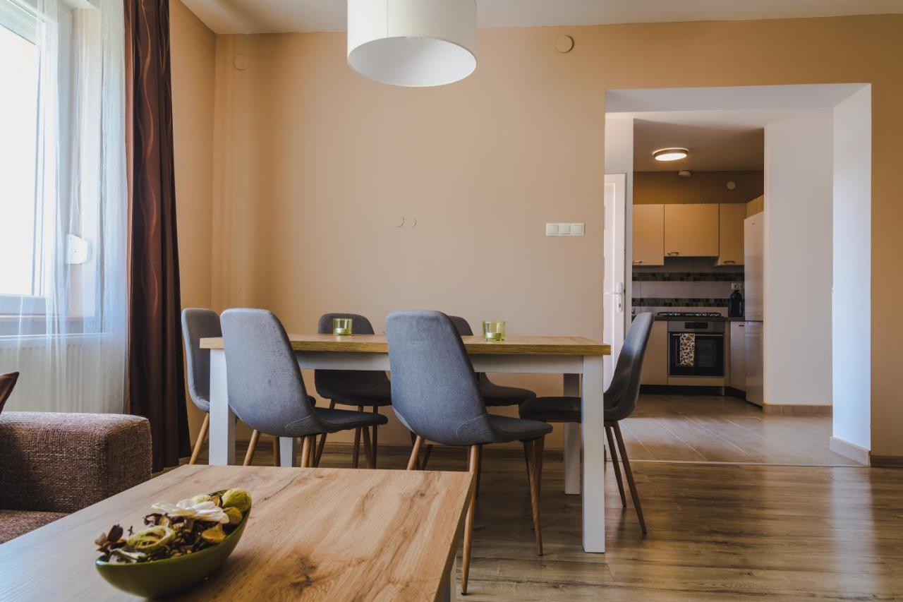 קסזטלי Nemeth Apartman מראה חיצוני תמונה
